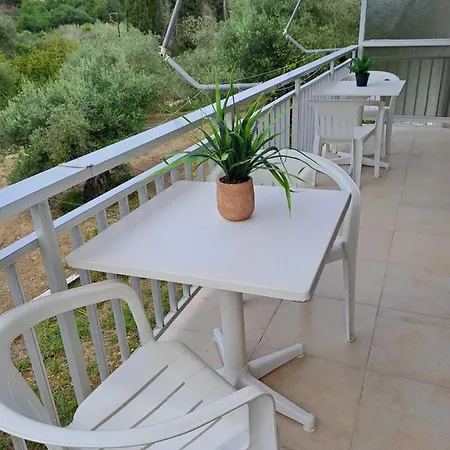 Evridiki Apartamento Mesongí